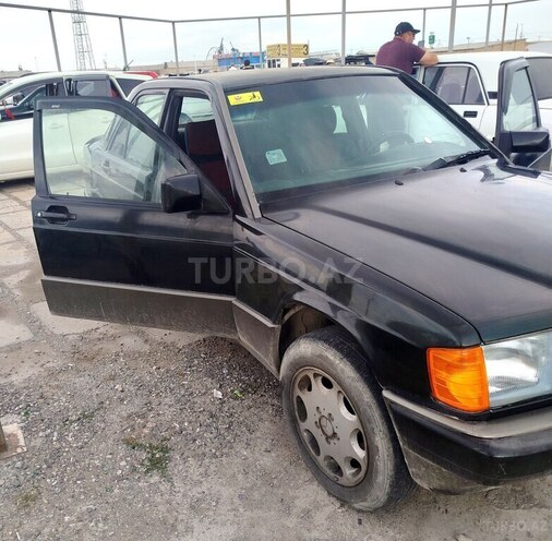 Mercedes 190-6
