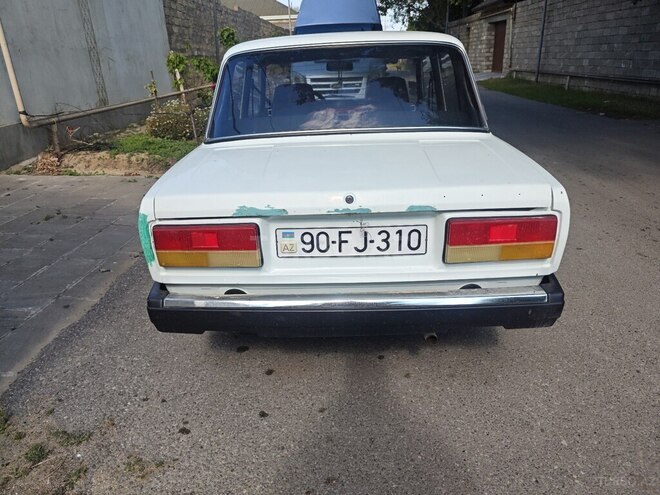 LADA (VAZ) 2107-4