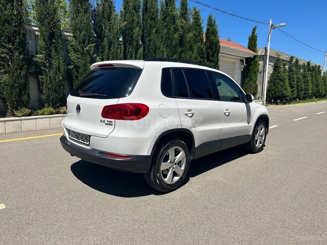 Volkswagen Tiguan-4