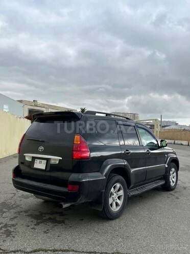 Toyota Land Cruiser Prado-4
