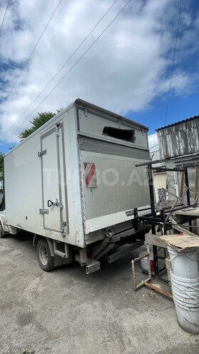 Ford Transit-4