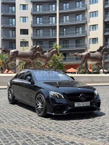 Mercedes E 300-2