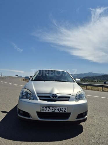 Toyota Corolla-4