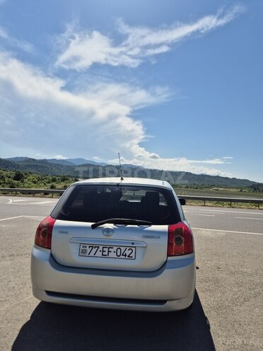 Toyota Corolla-5