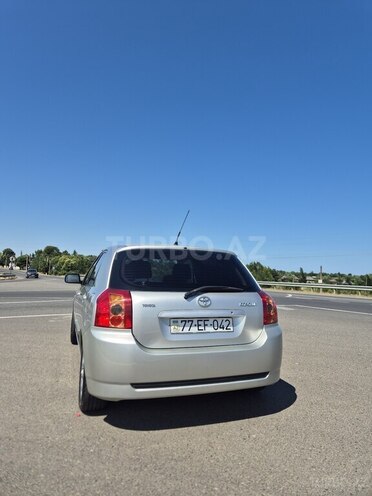 Toyota Corolla-10