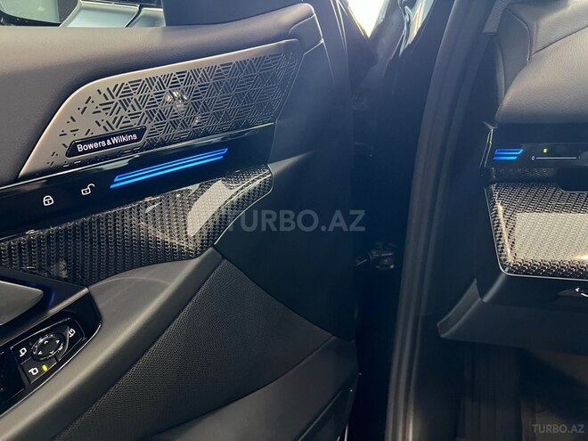 BMW 550e-29