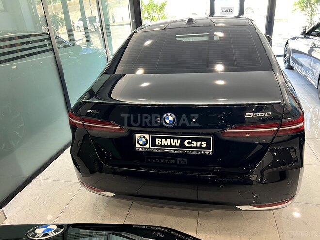 BMW 550e-21