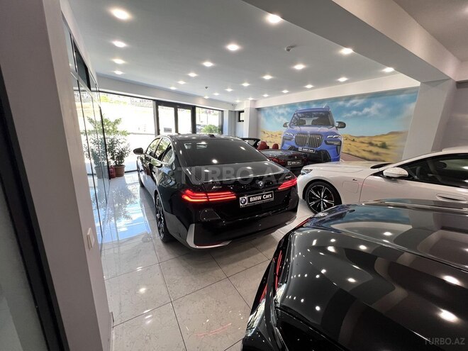 BMW 550e-19
