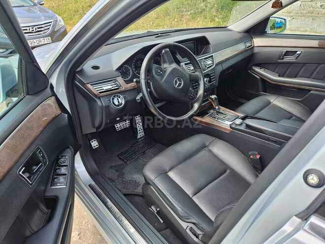 Mercedes E 220-3