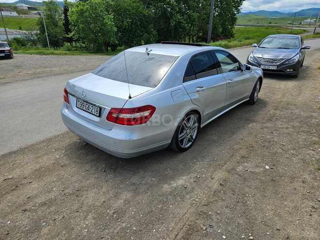 Mercedes E 220-5