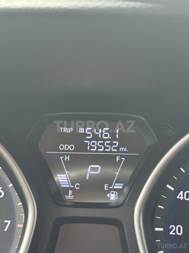 Hyundai Elantra-10