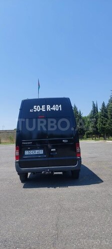 Ford Transit-4