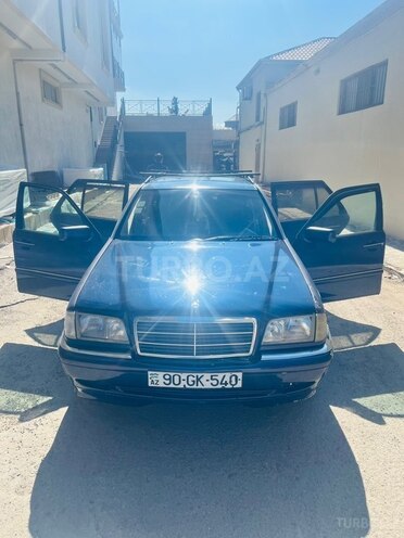 Mercedes C 240-1