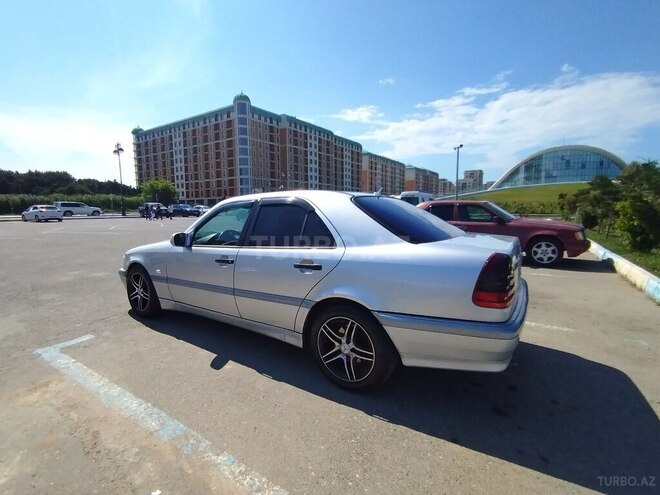 Mercedes C 240-7