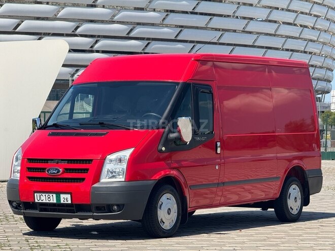 Ford Transit-15