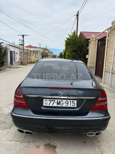 Mercedes E 220-3