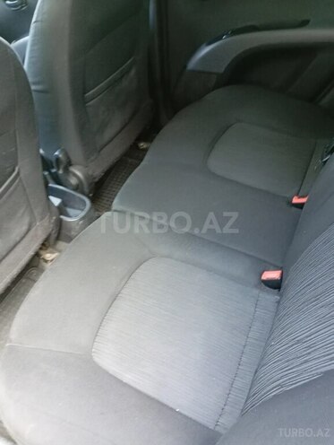 Hyundai i10-4