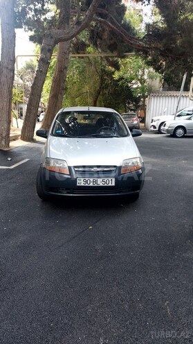 Chevrolet Aveo-1