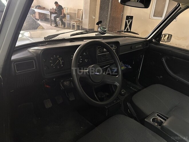LADA (VAZ) 2107-8
