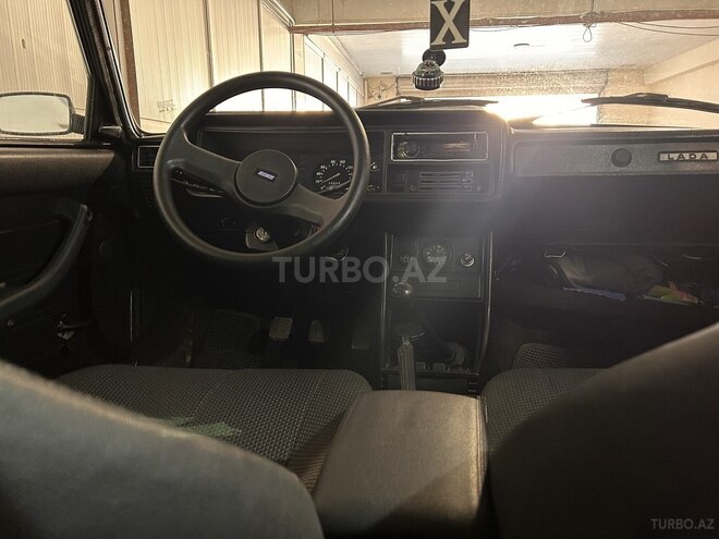 LADA (VAZ) 2107-9