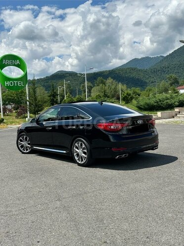Hyundai Sonata-3
