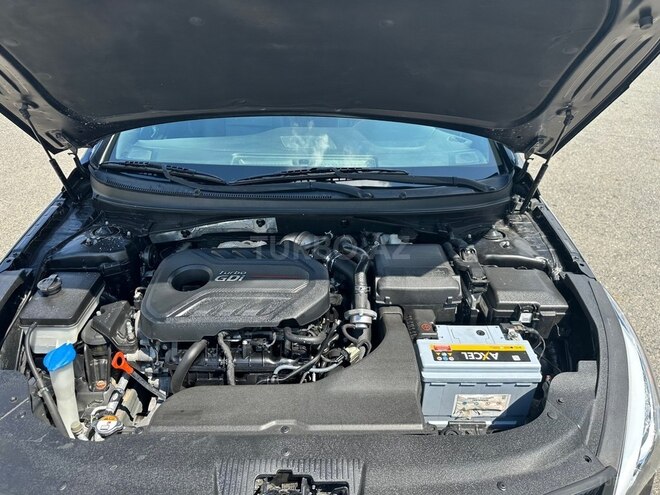 Hyundai Sonata-9