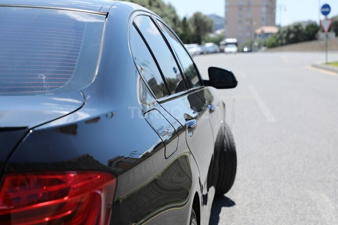 BMW 528-6