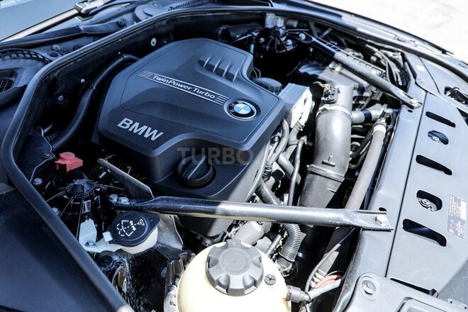 BMW 528-8