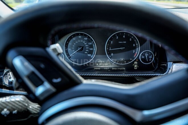 BMW 528-10