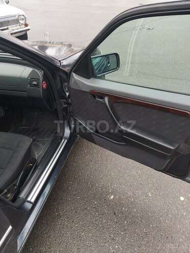 Mercedes C 220-7