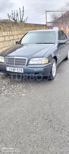 Mercedes C 220-1