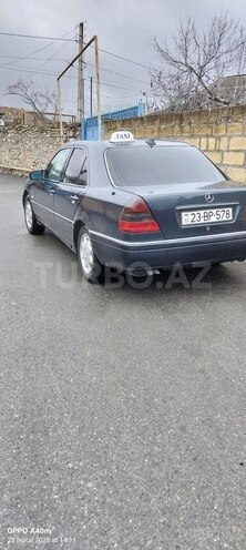 Mercedes C 220-2