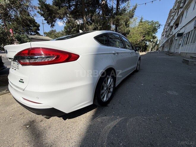 Ford Fusion (North America)-5