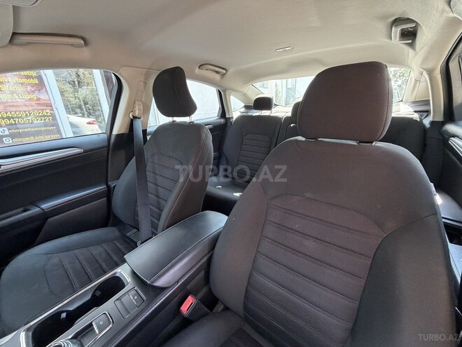 Ford Fusion (North America)-10