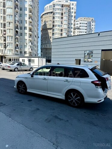 Toyota Corolla Fielder-7