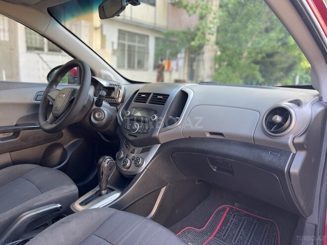 Chevrolet Aveo-9