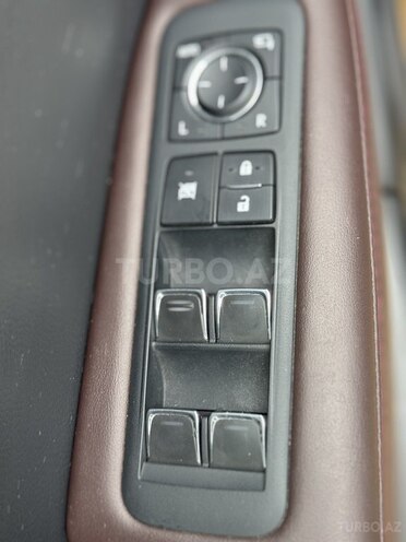 Lexus RX 300-7