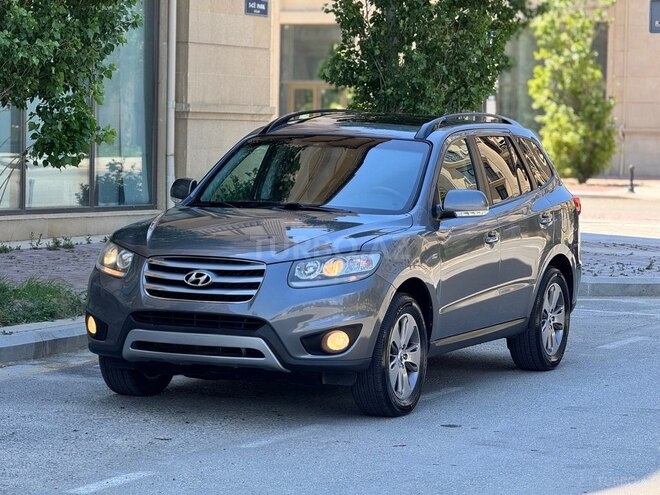 Hyundai Santa Fe-6