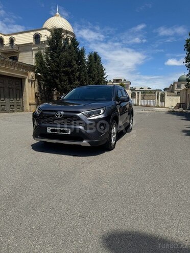 Toyota RAV4-3