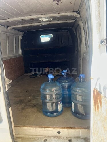 Ford Transit-7