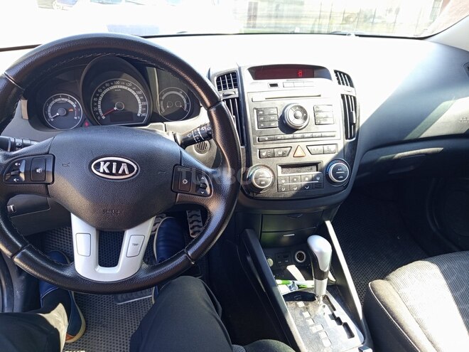 Kia Ceed SW-2