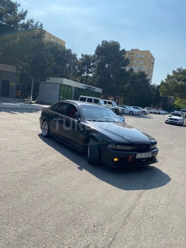 BMW 530-3
