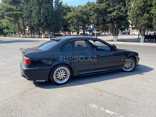 BMW 530-5