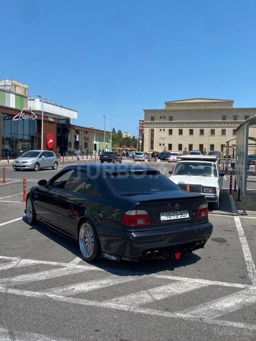 BMW 530-10