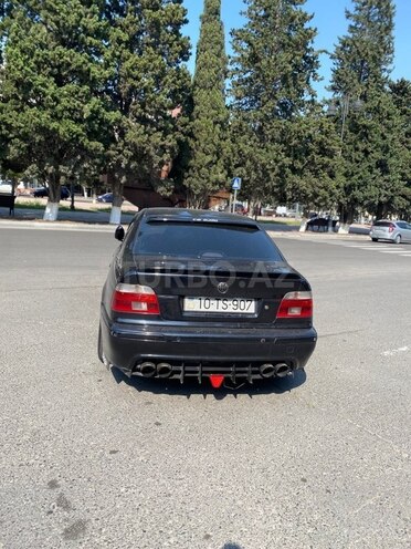 BMW 530-7
