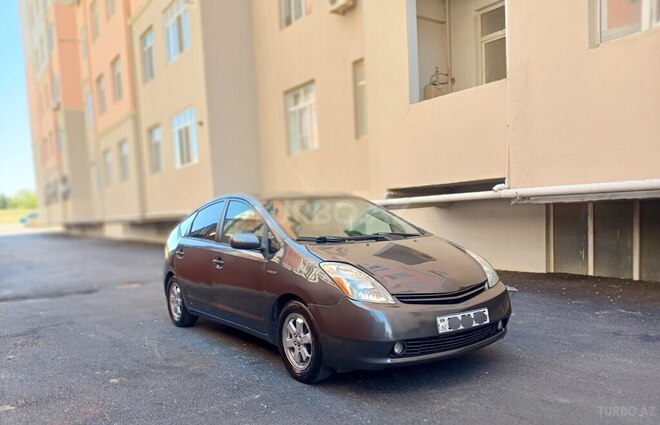 Toyota Prius-6
