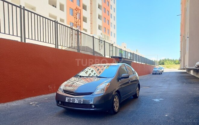 Toyota Prius-7