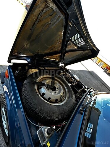 LADA (VAZ) Niva-9