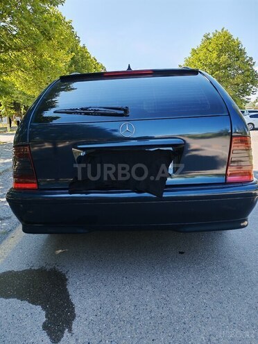 Mercedes C 220-7