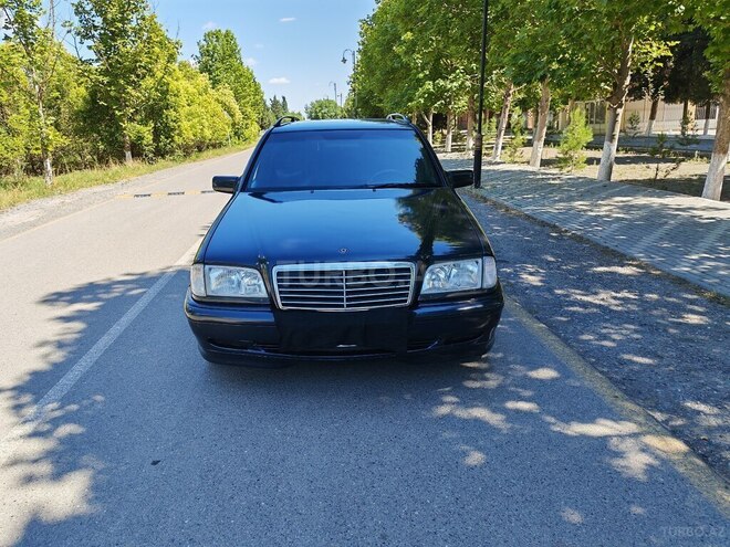 Mercedes C 220-16